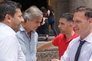 El ministro de Obras Públicas, Lisandro Enrico, se reunió este jueves con funcionarios del gobierno nacional