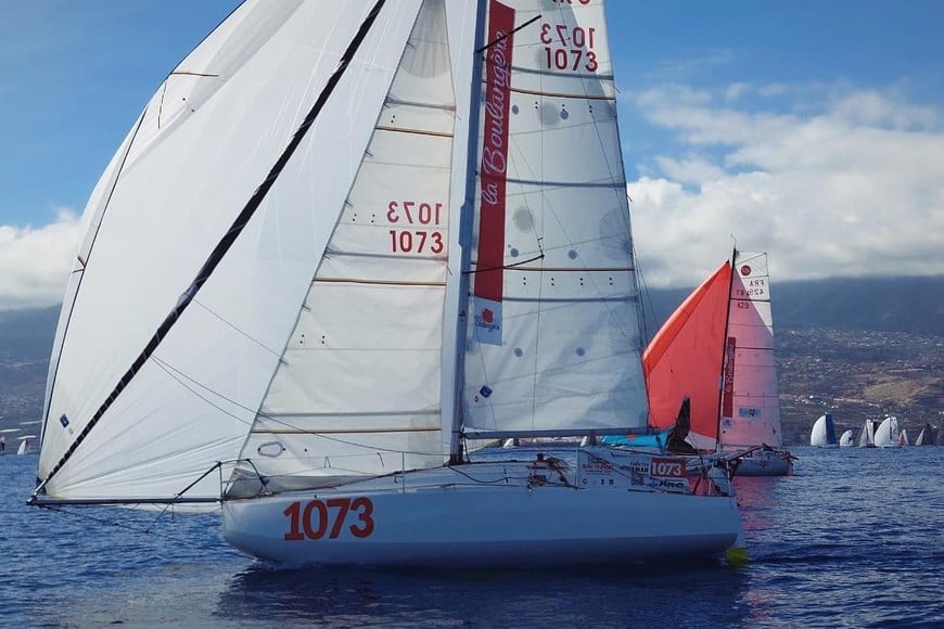 Regata. Tuvo dos tramos, pasando por Canarias hasta arribar a América.

Gentileza.