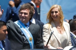 Javier Milei y su hermana Karina, a la que él mismo le dice "El Jefe", actual Secretaria General de la Presidencia.