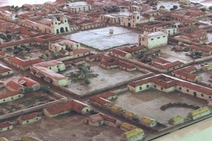 Maqueta de Santa Fe antigua. En el Cabildo se alojaban los presos, a veces muy cerca de la sala de sesiones.