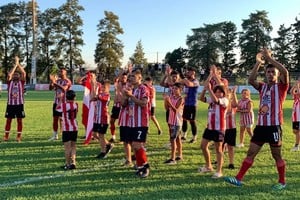 Colón viaja el domingo a Gualeguaychú a buscar la clasificación. Prensa Colón