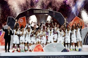 Real Madrid ganó, de este modo, su decimotercera Supercopa española. Crédito: Reuters/Juan Medina    