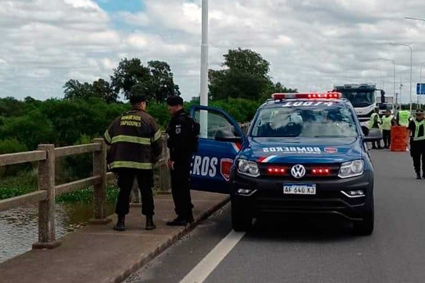 Una mano cortada a raíz del operativo para dar con un vehículo hundido.