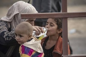 "Convertirse en madre debería ser un momento de celebración, pero en Gaza es un nuevo niño nacido en el infierno", afirmó la portavoz de la agencia de la ONU para la infancia, Tess Ingram.